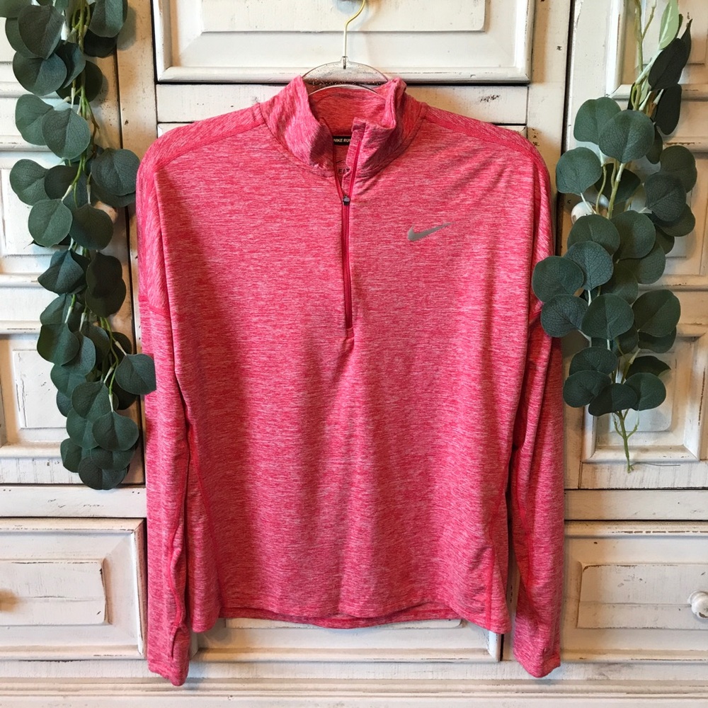 Women’s pink Nike dry fit half zip size small